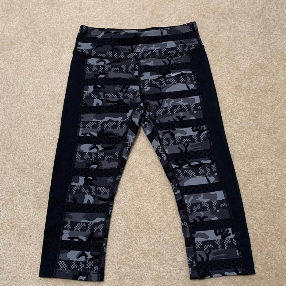 Nike Capri Tights